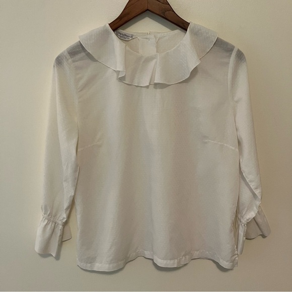 Tops - VTG Ship N Shore Size Med Blouse Ruffled Neck Swiss Dot Ivory Sheer Button Back